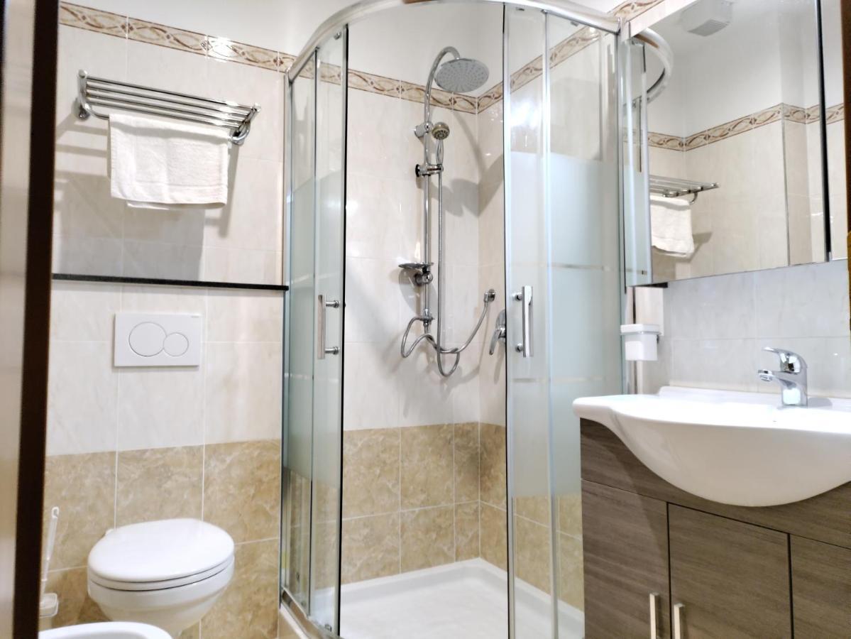 Hotel Brooklyn ريميني المظهر الخارجي الصورة